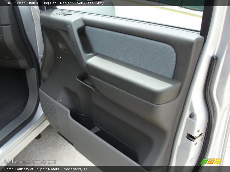 Radiant Silver / Steel Gray 2007 Nissan Titan XE King Cab
