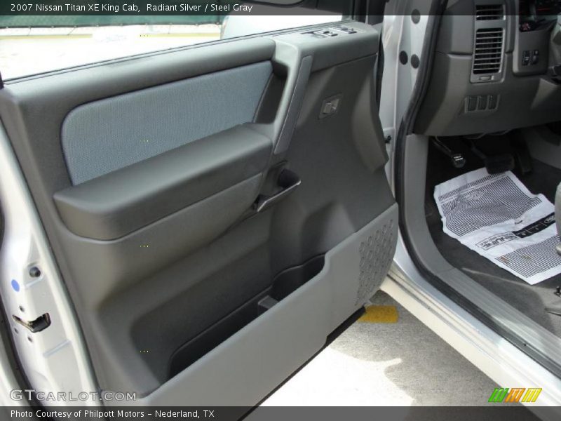Radiant Silver / Steel Gray 2007 Nissan Titan XE King Cab