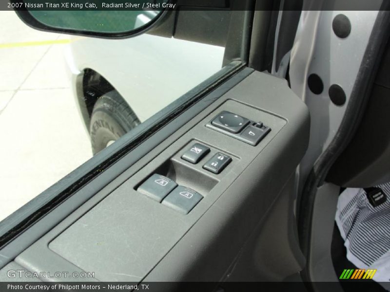Radiant Silver / Steel Gray 2007 Nissan Titan XE King Cab