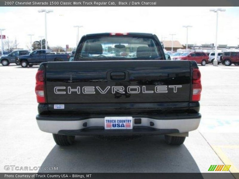 Black / Dark Charcoal 2007 Chevrolet Silverado 1500 Classic Work Truck Regular Cab