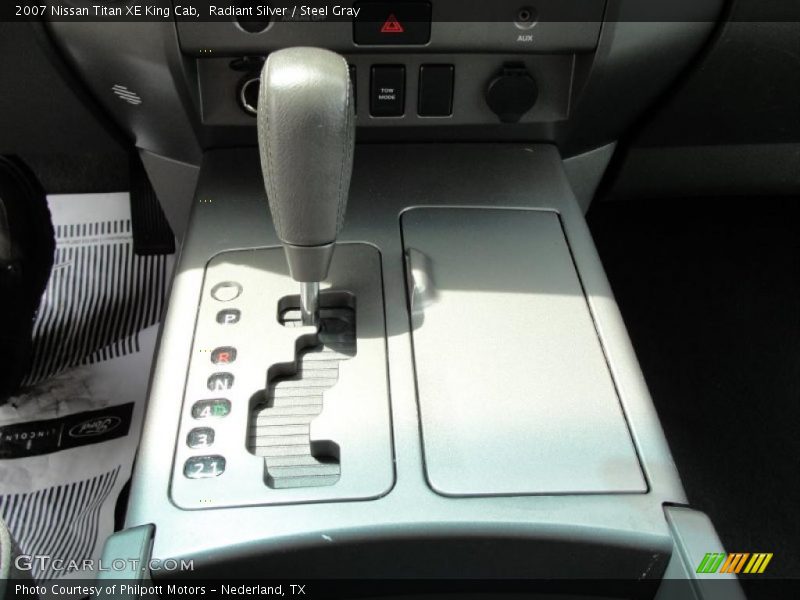 Radiant Silver / Steel Gray 2007 Nissan Titan XE King Cab