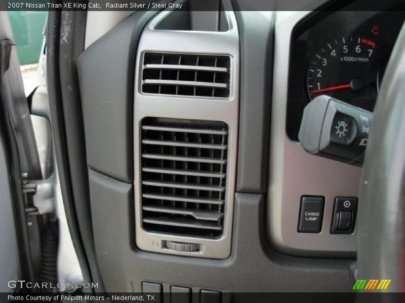 Radiant Silver / Steel Gray 2007 Nissan Titan XE King Cab