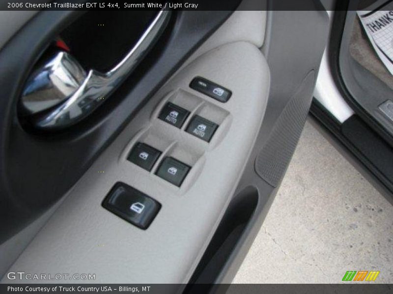 Summit White / Light Gray 2006 Chevrolet TrailBlazer EXT LS 4x4