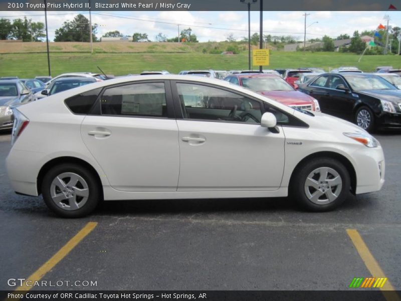 Blizzard White Pearl / Misty Gray 2010 Toyota Prius Hybrid III