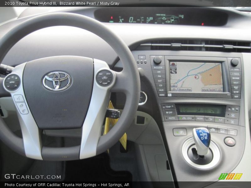 Blizzard White Pearl / Misty Gray 2010 Toyota Prius Hybrid III