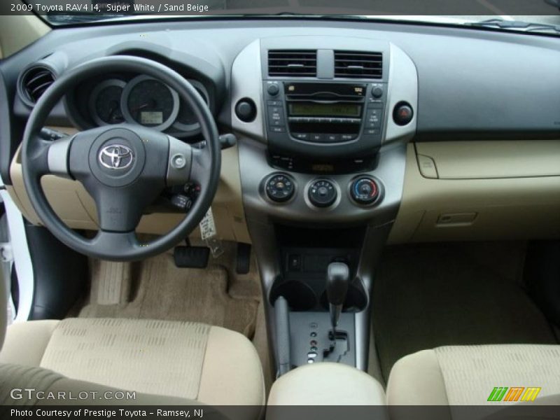 Super White / Sand Beige 2009 Toyota RAV4 I4
