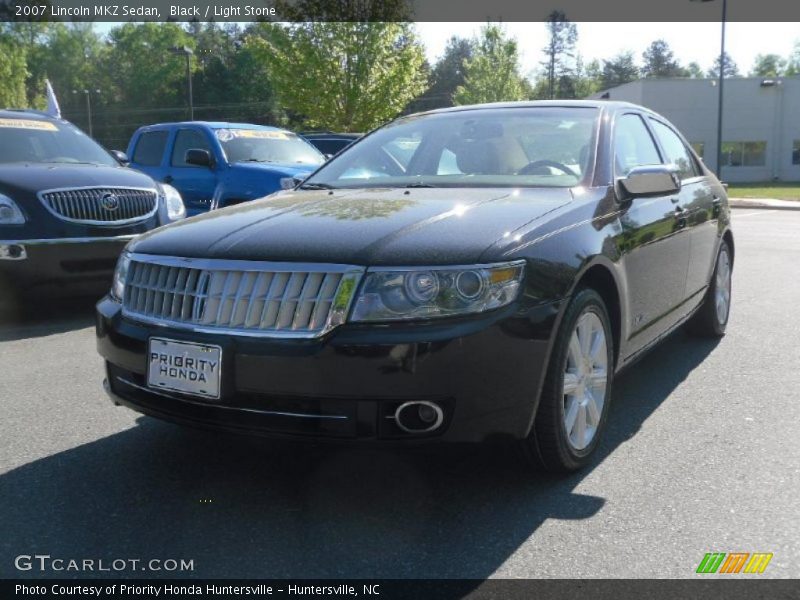 Black / Light Stone 2007 Lincoln MKZ Sedan