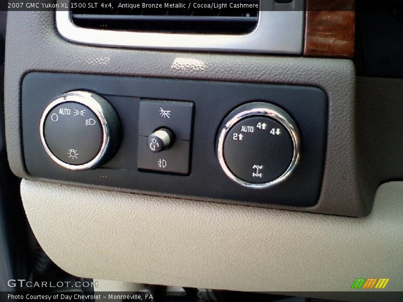 Antique Bronze Metallic / Cocoa/Light Cashmere 2007 GMC Yukon XL 1500 SLT 4x4