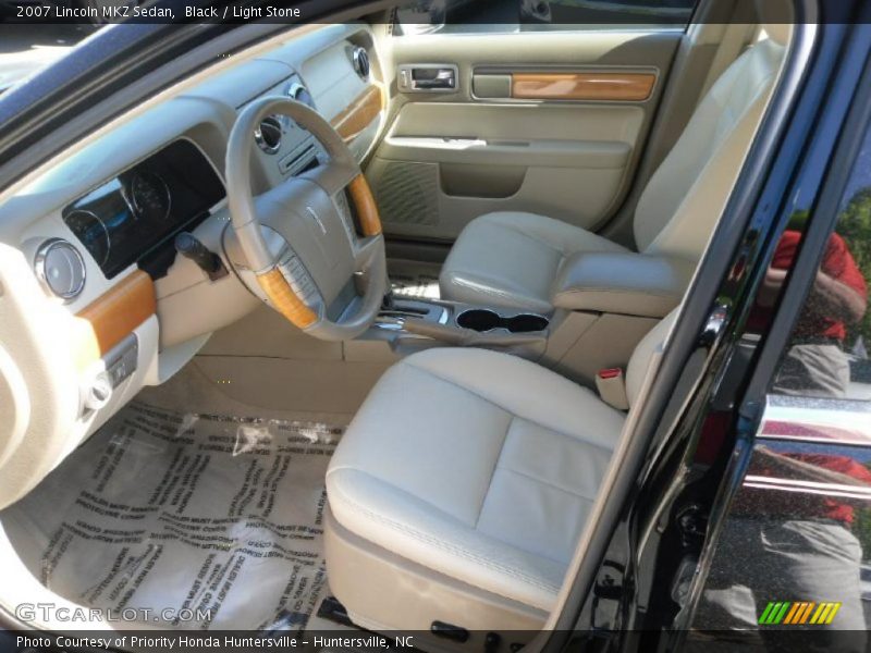 Black / Light Stone 2007 Lincoln MKZ Sedan