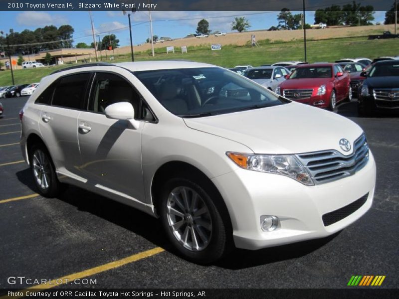 Blizzard White Pearl / Ivory 2010 Toyota Venza I4