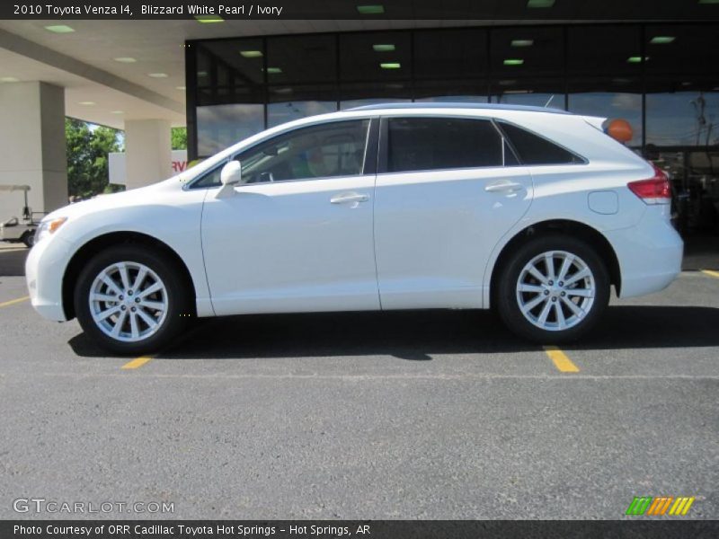 Blizzard White Pearl / Ivory 2010 Toyota Venza I4