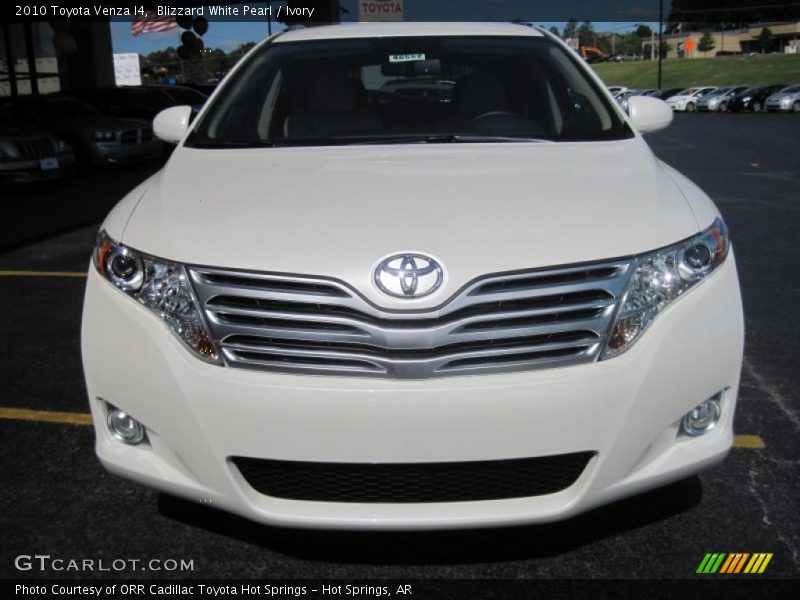 Blizzard White Pearl / Ivory 2010 Toyota Venza I4