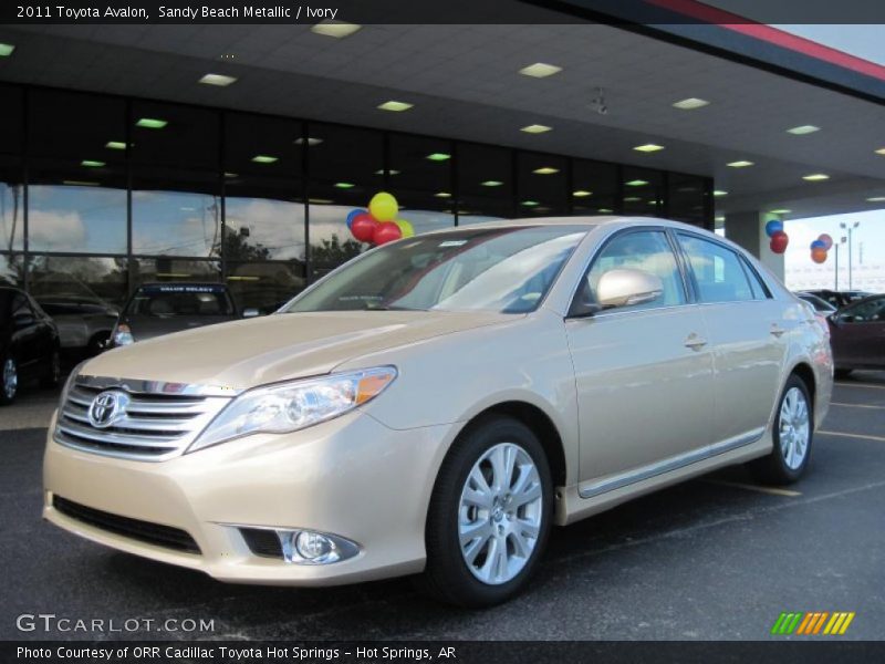 Sandy Beach Metallic / Ivory 2011 Toyota Avalon