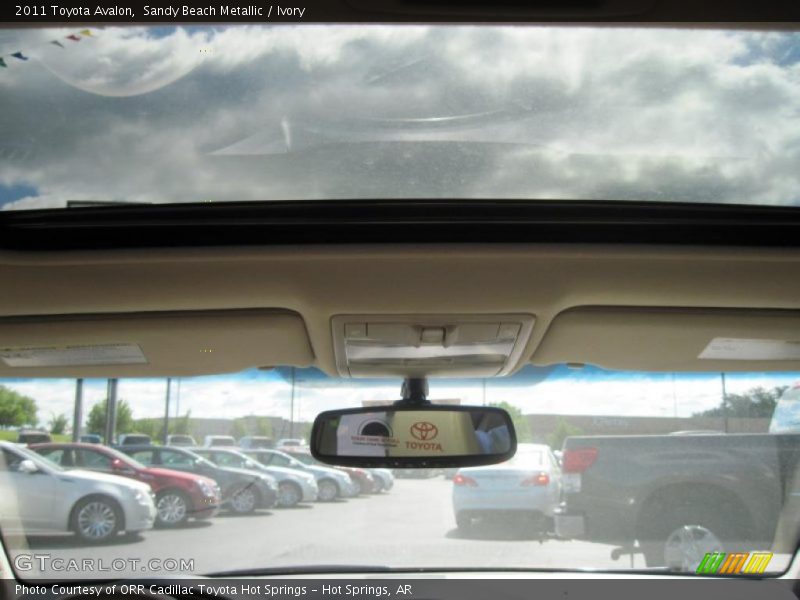Sandy Beach Metallic / Ivory 2011 Toyota Avalon