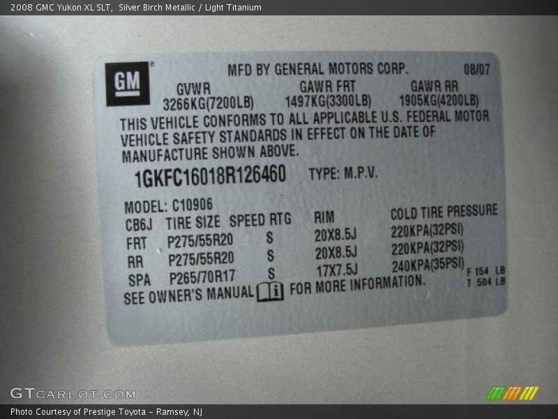 Silver Birch Metallic / Light Titanium 2008 GMC Yukon XL SLT