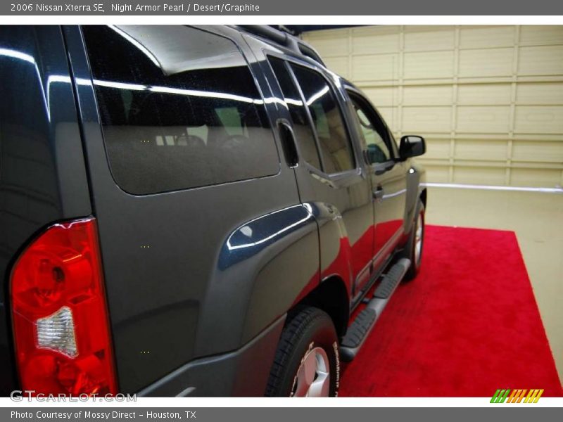 Night Armor Pearl / Desert/Graphite 2006 Nissan Xterra SE