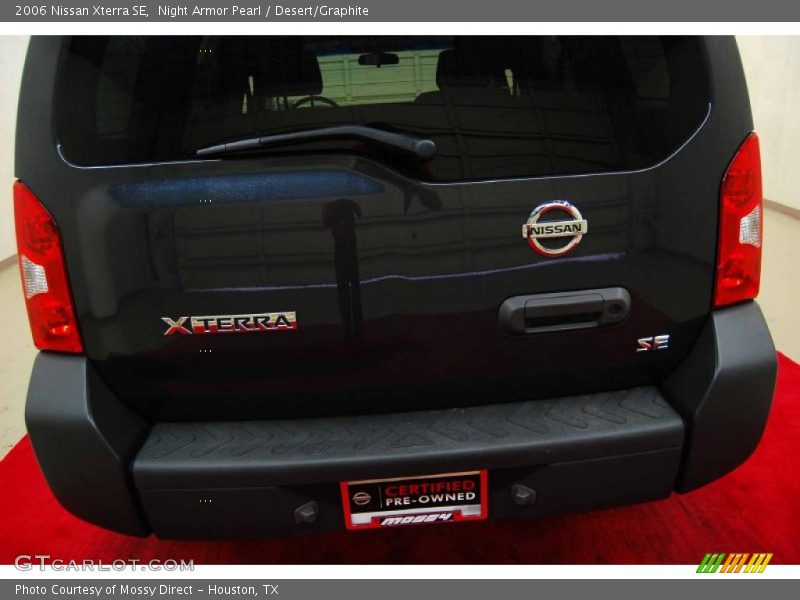 Night Armor Pearl / Desert/Graphite 2006 Nissan Xterra SE