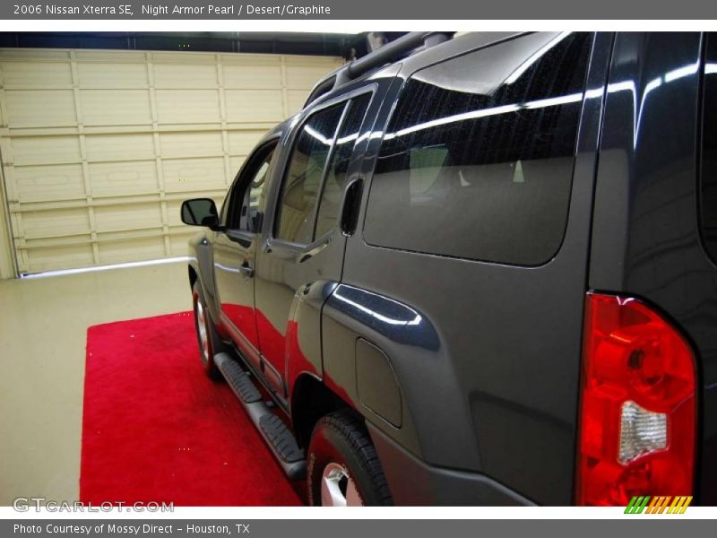 Night Armor Pearl / Desert/Graphite 2006 Nissan Xterra SE