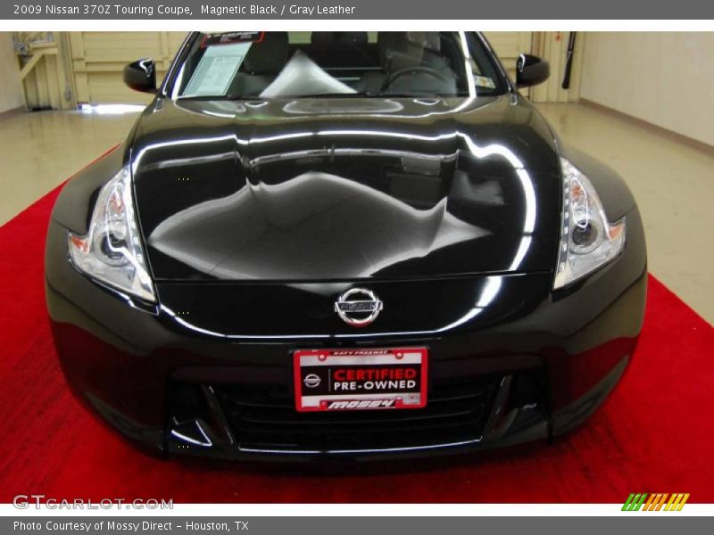 Magnetic Black / Gray Leather 2009 Nissan 370Z Touring Coupe