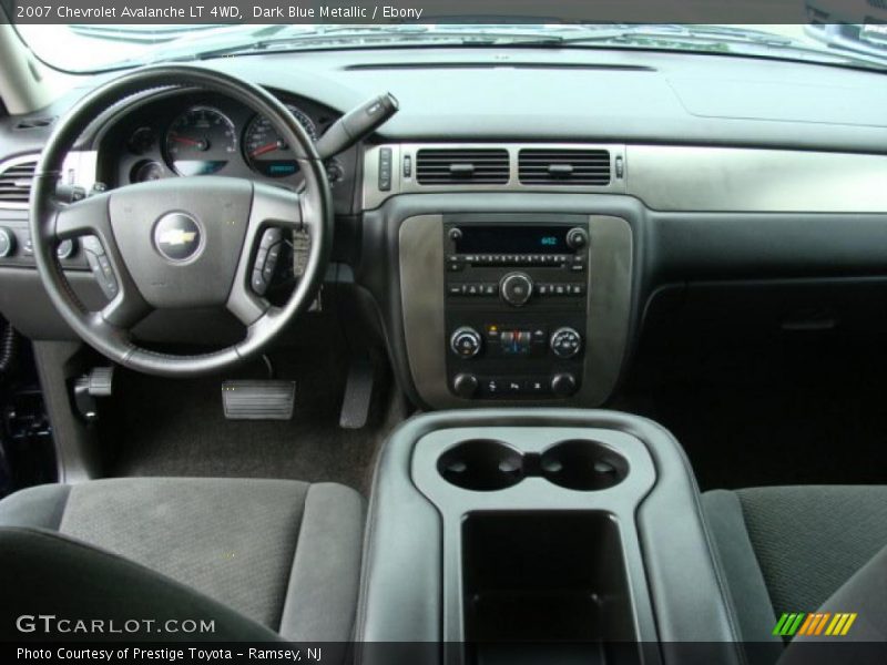 Dark Blue Metallic / Ebony 2007 Chevrolet Avalanche LT 4WD