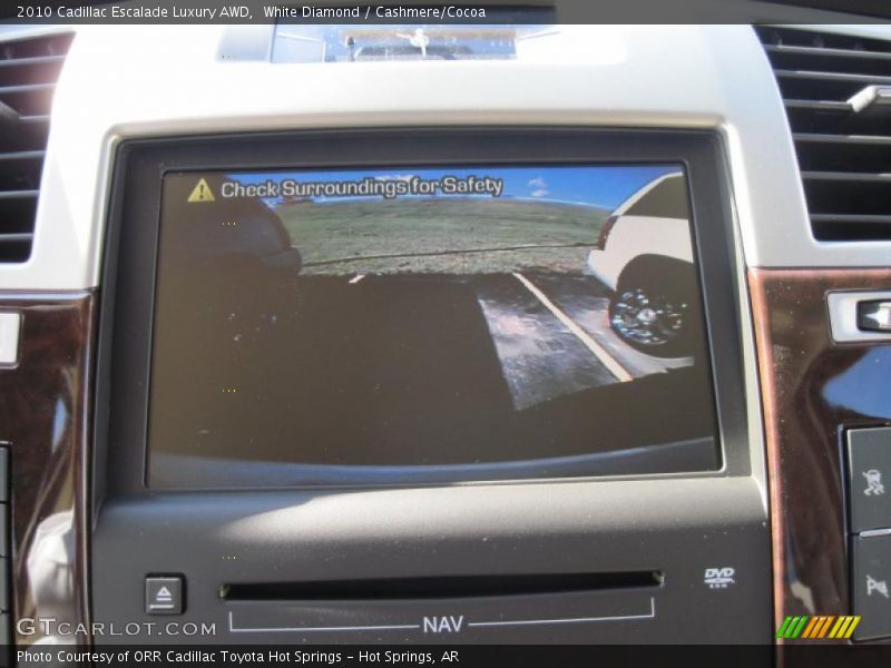White Diamond / Cashmere/Cocoa 2010 Cadillac Escalade Luxury AWD