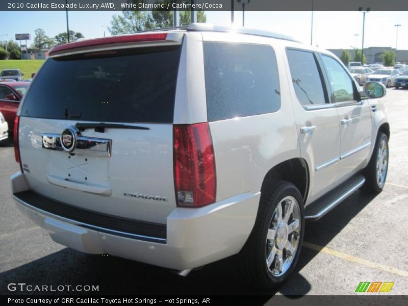 White Diamond / Cashmere/Cocoa 2010 Cadillac Escalade Luxury AWD