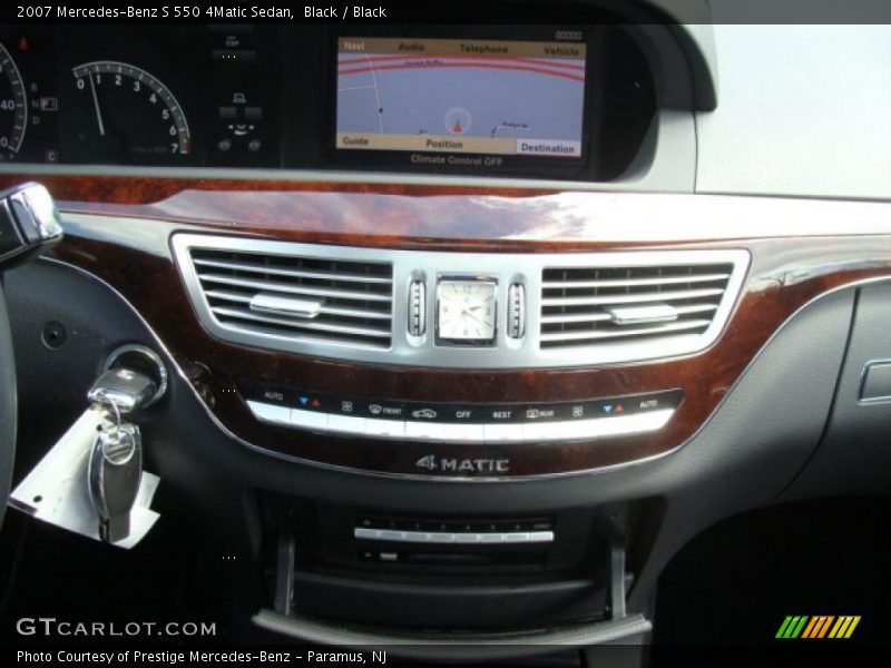 Black / Black 2007 Mercedes-Benz S 550 4Matic Sedan