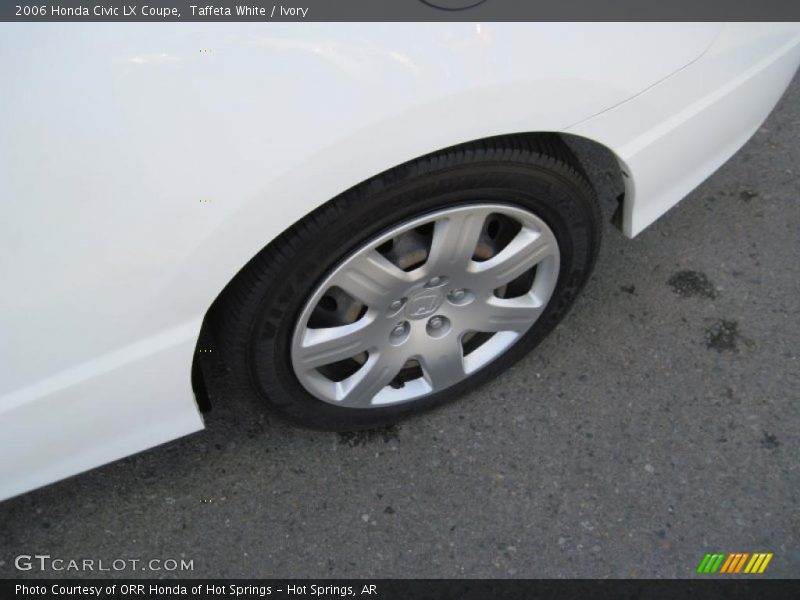 Taffeta White / Ivory 2006 Honda Civic LX Coupe