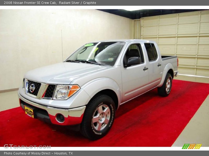 Radiant Silver / Graphite 2008 Nissan Frontier SE Crew Cab