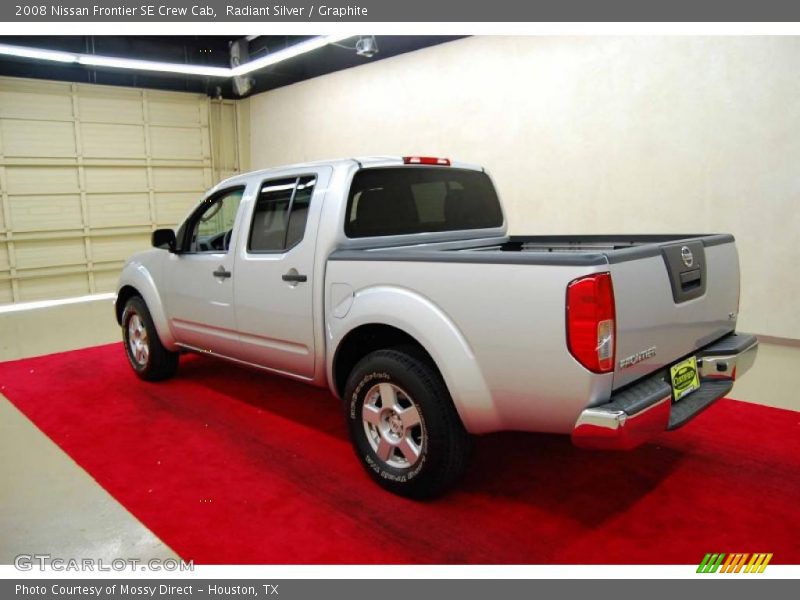 Radiant Silver / Graphite 2008 Nissan Frontier SE Crew Cab