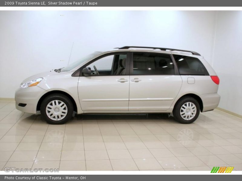 Silver Shadow Pearl / Taupe 2009 Toyota Sienna LE