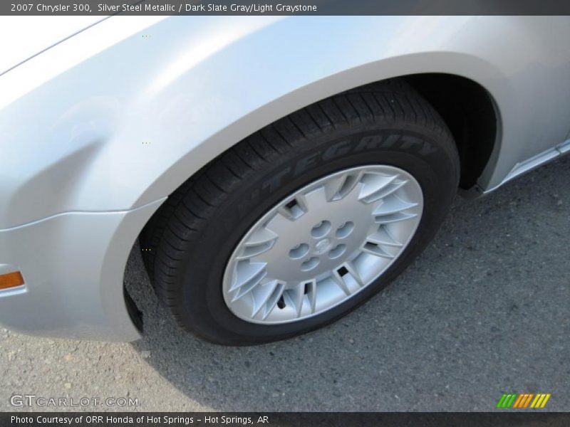 Silver Steel Metallic / Dark Slate Gray/Light Graystone 2007 Chrysler 300