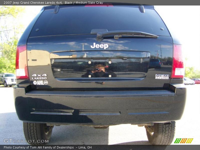 Black / Medium Slate Gray 2007 Jeep Grand Cherokee Laredo 4x4