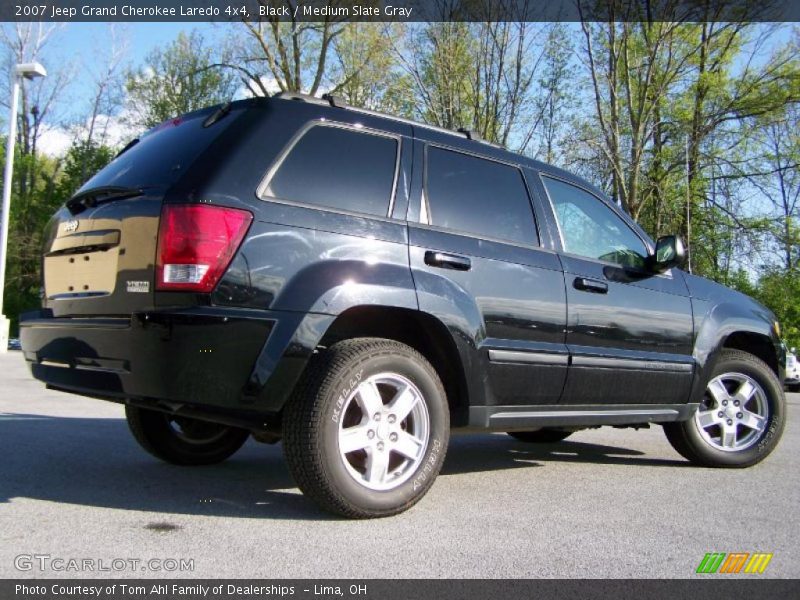Black / Medium Slate Gray 2007 Jeep Grand Cherokee Laredo 4x4