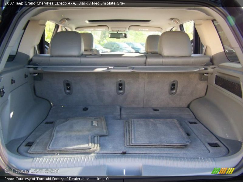 Black / Medium Slate Gray 2007 Jeep Grand Cherokee Laredo 4x4
