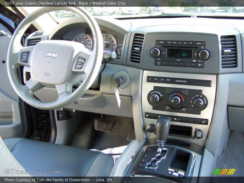 Black / Medium Slate Gray 2007 Jeep Grand Cherokee Laredo 4x4