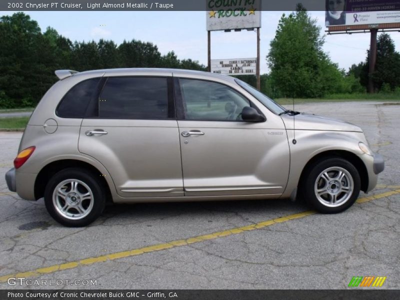 Light Almond Metallic / Taupe 2002 Chrysler PT Cruiser