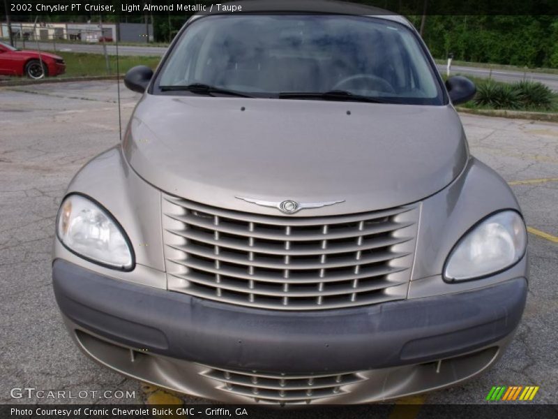 Light Almond Metallic / Taupe 2002 Chrysler PT Cruiser