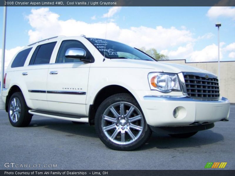Cool Vanilla / Light Graystone 2008 Chrysler Aspen Limited 4WD