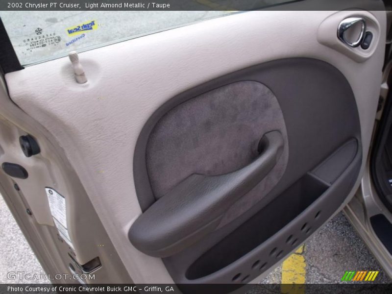 Light Almond Metallic / Taupe 2002 Chrysler PT Cruiser