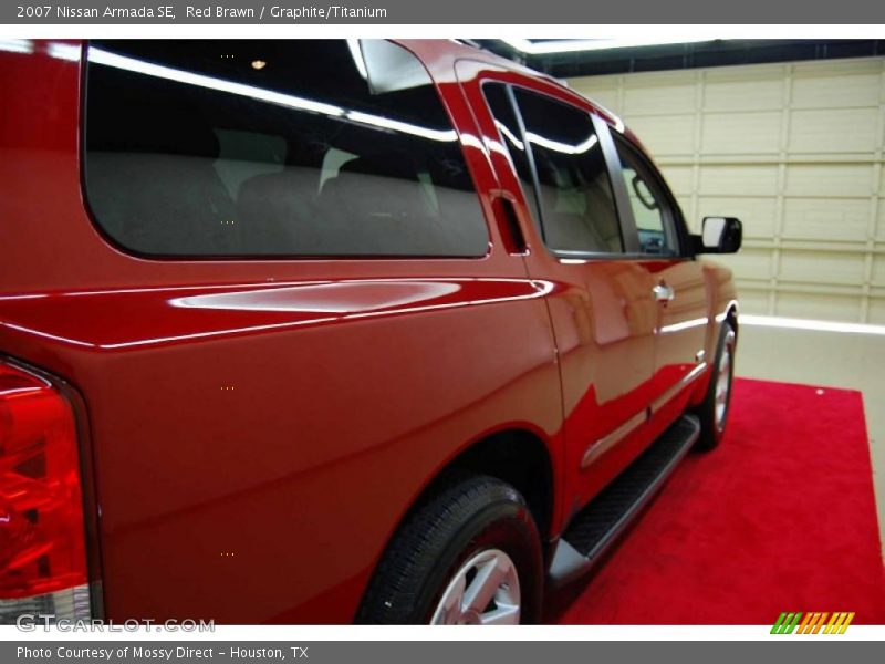 Red Brawn / Graphite/Titanium 2007 Nissan Armada SE