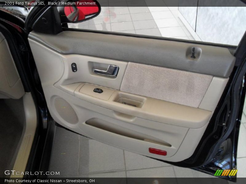 Black / Medium Parchment 2001 Ford Taurus SES