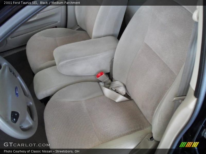 Black / Medium Parchment 2001 Ford Taurus SES