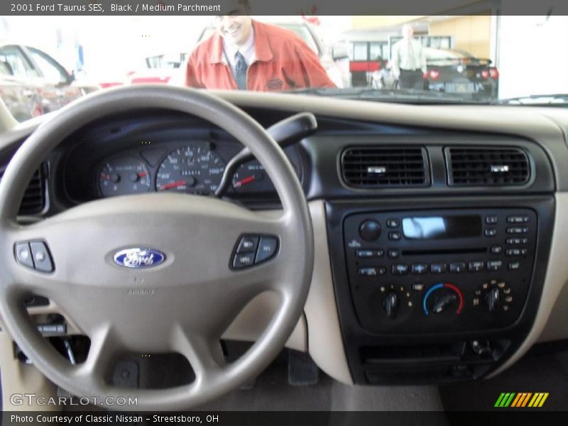 Black / Medium Parchment 2001 Ford Taurus SES