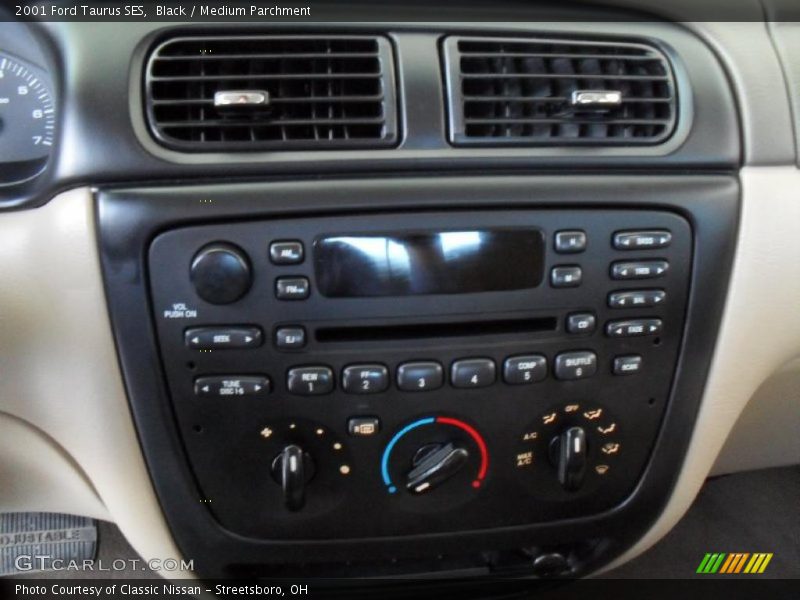 Black / Medium Parchment 2001 Ford Taurus SES