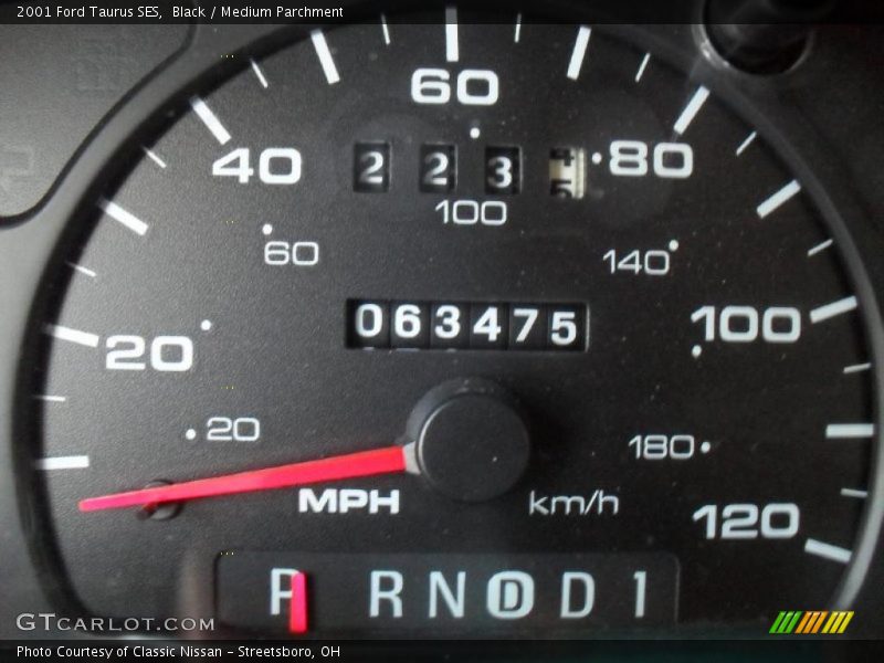 Black / Medium Parchment 2001 Ford Taurus SES