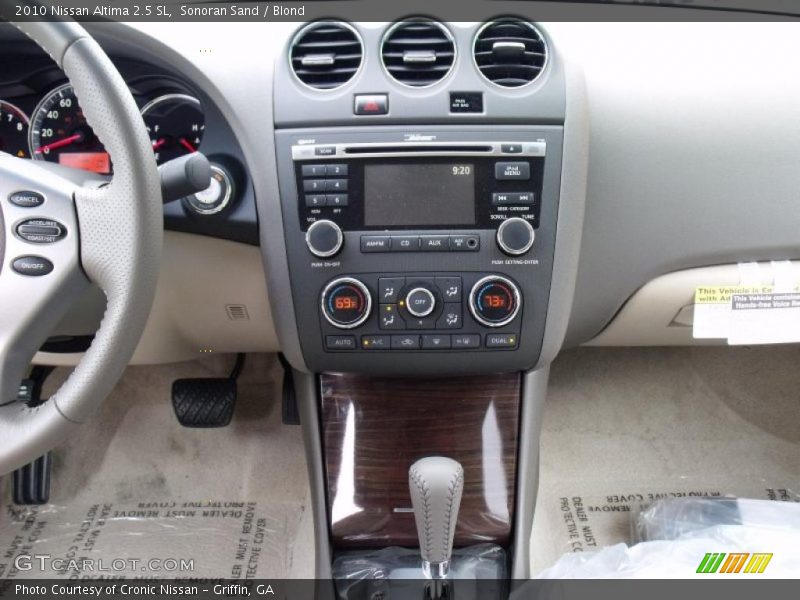 Sonoran Sand / Blond 2010 Nissan Altima 2.5 SL