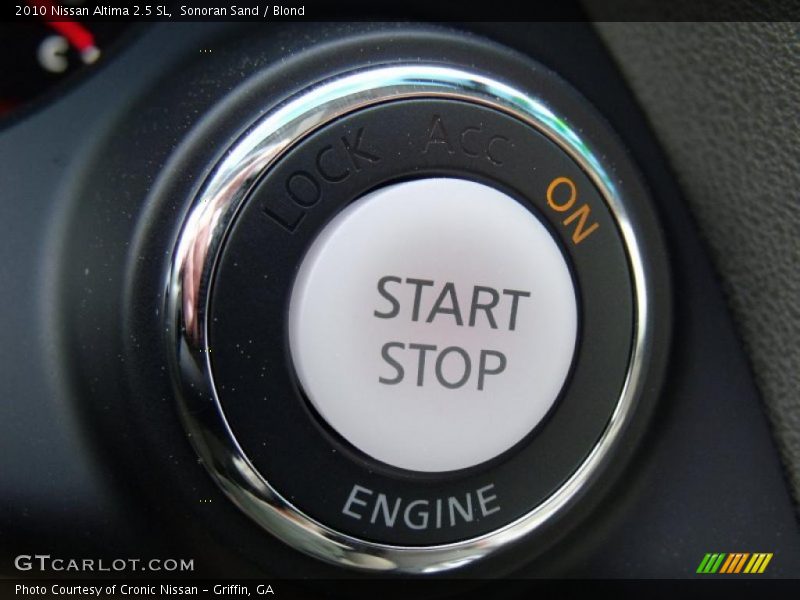 Sonoran Sand / Blond 2010 Nissan Altima 2.5 SL