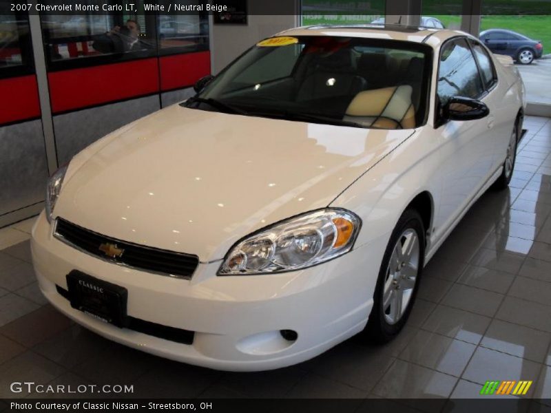 White / Neutral Beige 2007 Chevrolet Monte Carlo LT