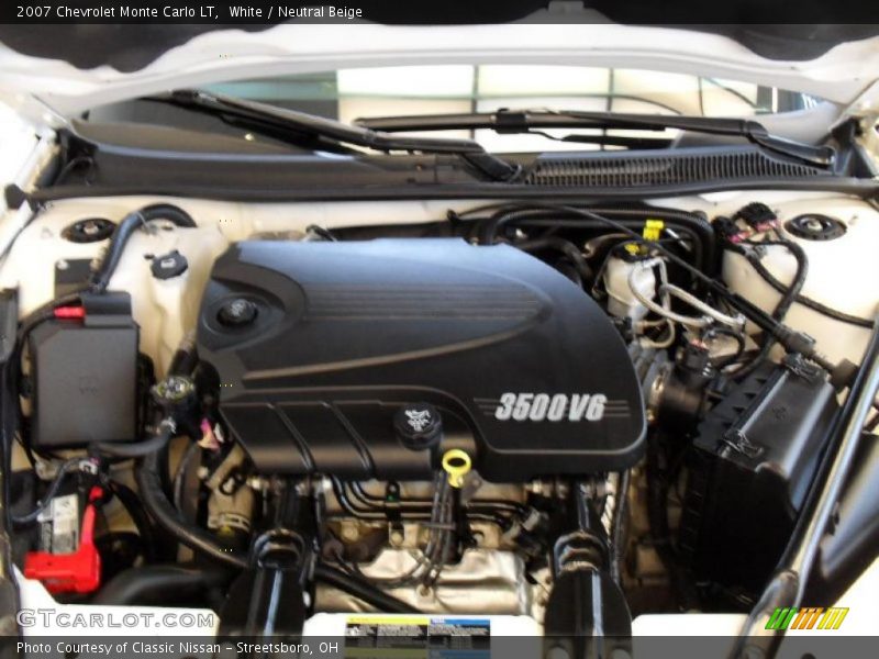 White / Neutral Beige 2007 Chevrolet Monte Carlo LT